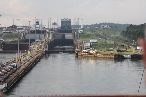 Approaching locks from Colon