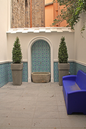Sorrento courtyard