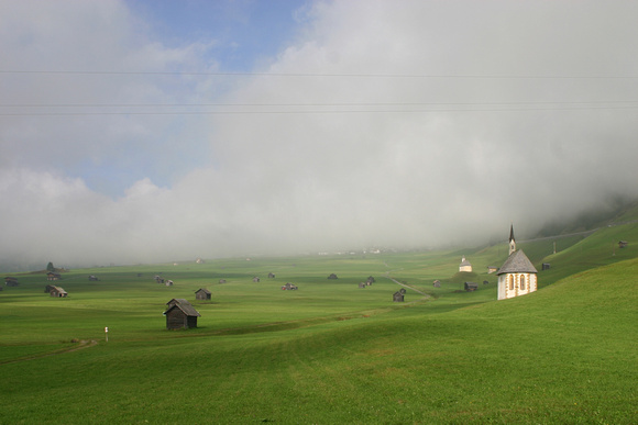 Morning mist over Obertilliach