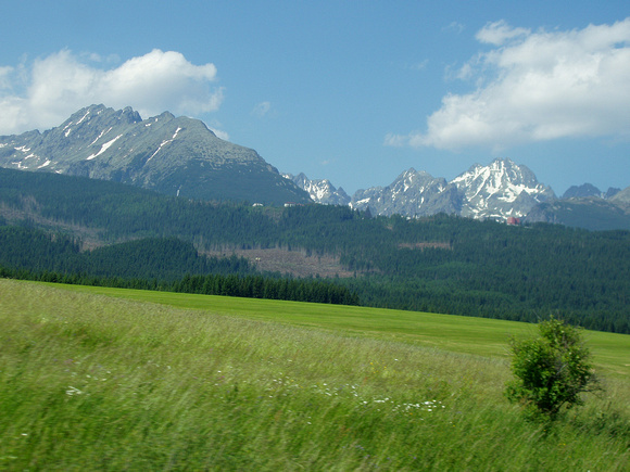 Approaching the High Tatra